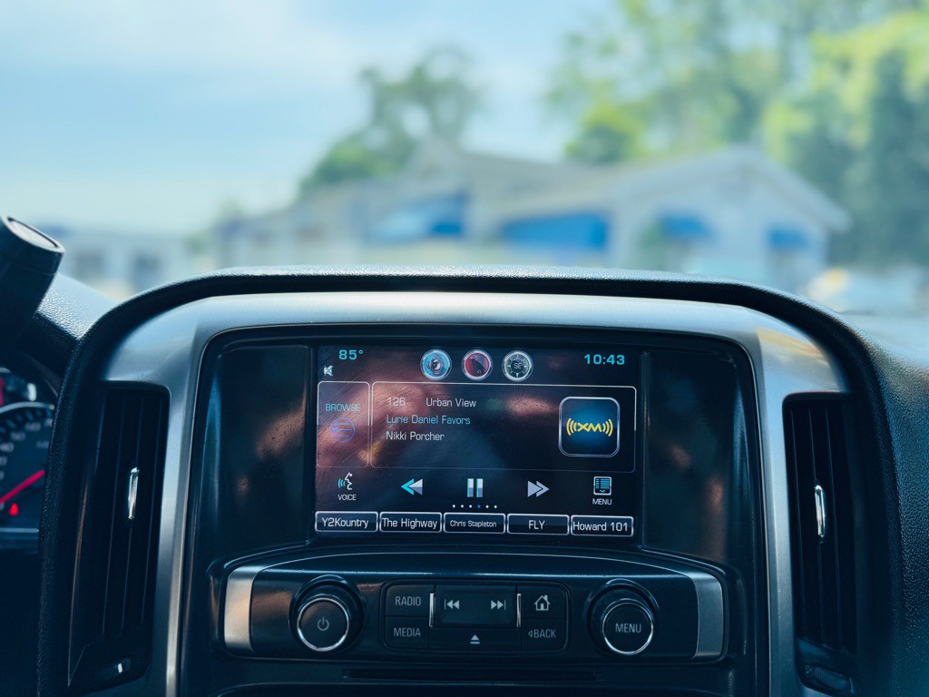 2015 Chevrolet Silverado 1500 Image 32