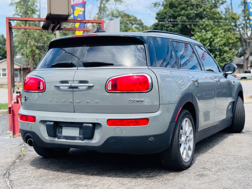 2019 MINI Cooper Image 3