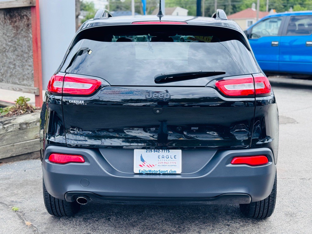 2017 Jeep Cherokee Image 8