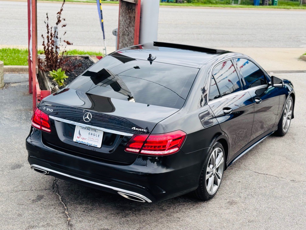 2016 Mercedes-Benz E-Class Image 9