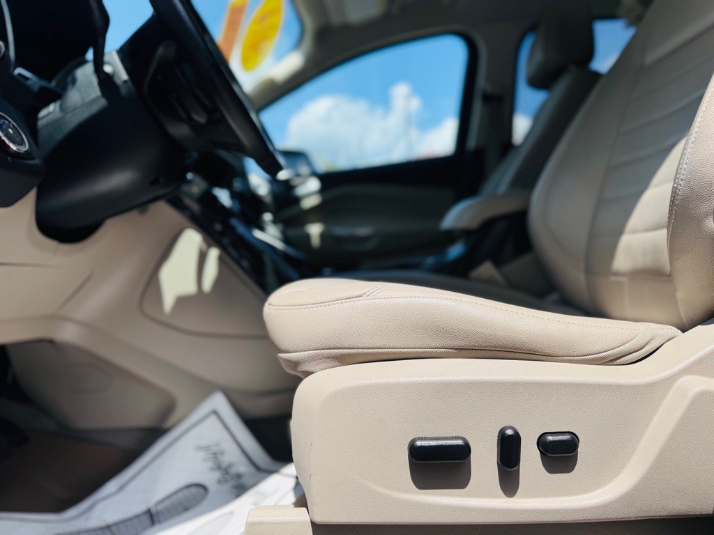 2014 Ford Escape Image 14