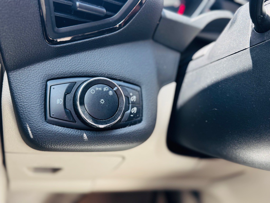 2014 Ford Escape Image 24