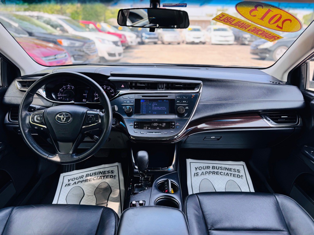 2013 Toyota Avalon Image 22