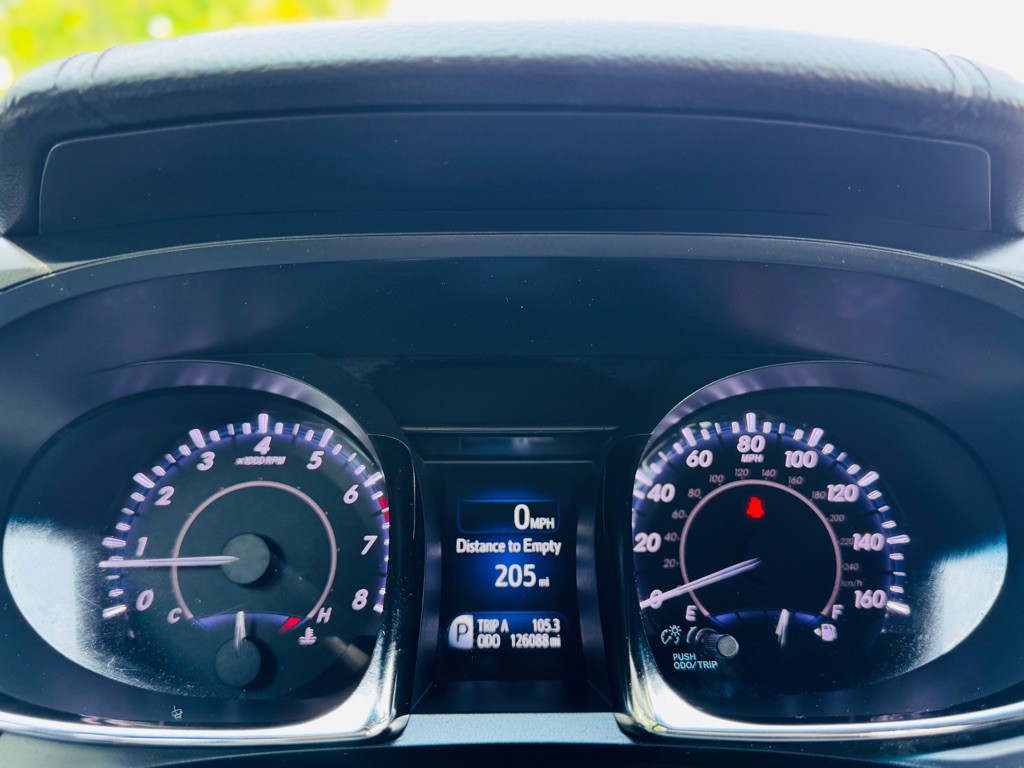 2013 Toyota Avalon Image 28