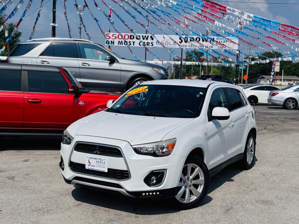 2014 Mitsubishi Outlander Image 10