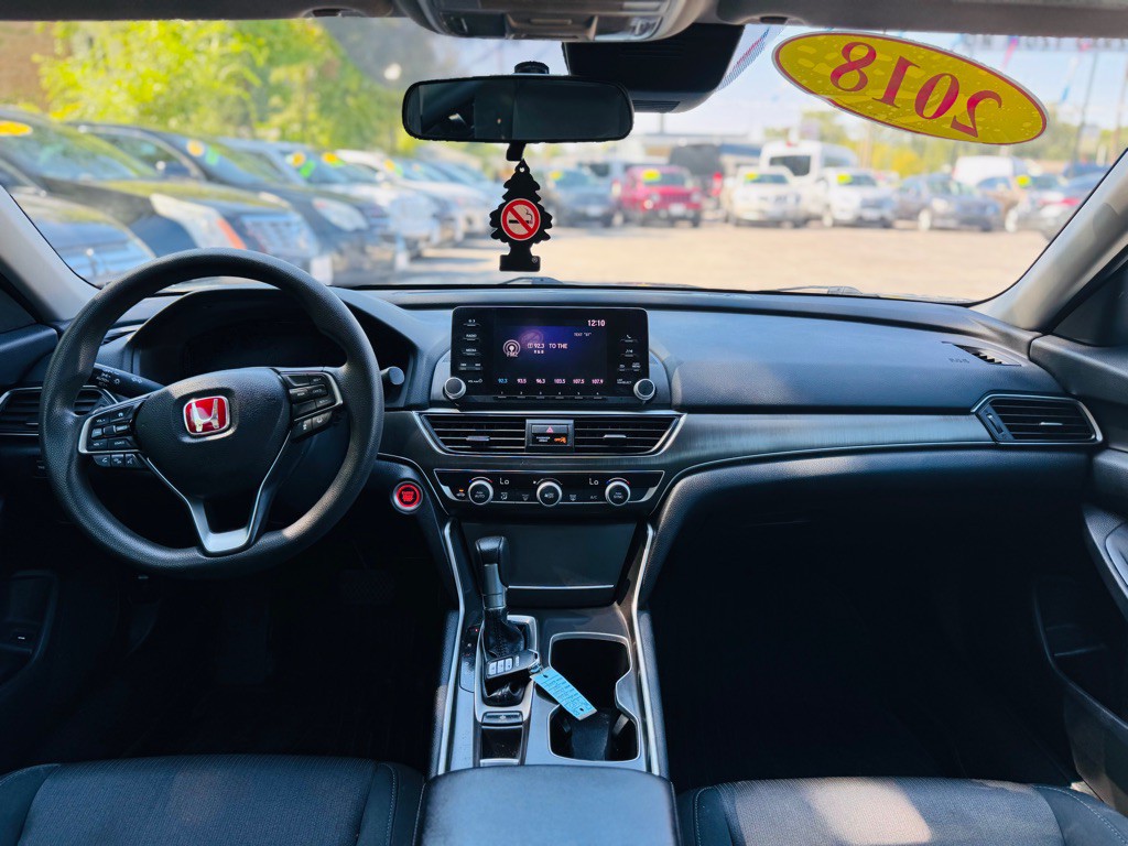 2018 Honda Accord Image 20
