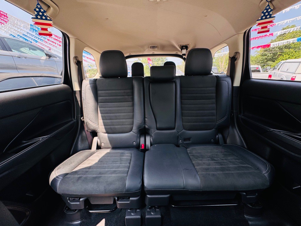 2019 Mitsubishi Outlander Image 23