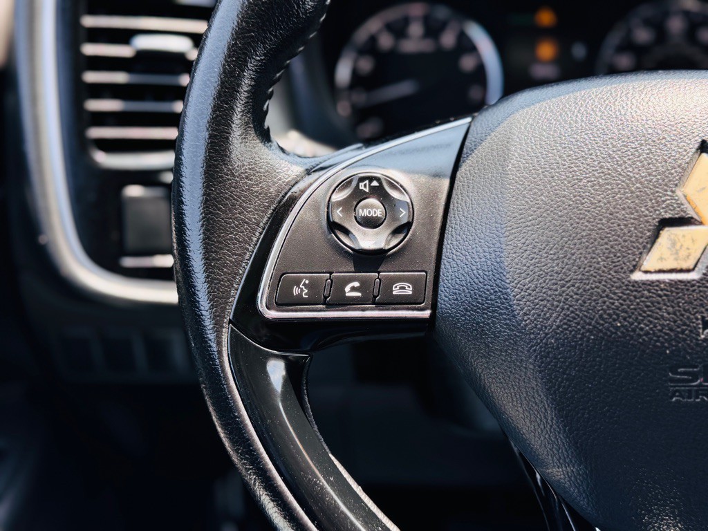 2019 Mitsubishi Outlander Image 30