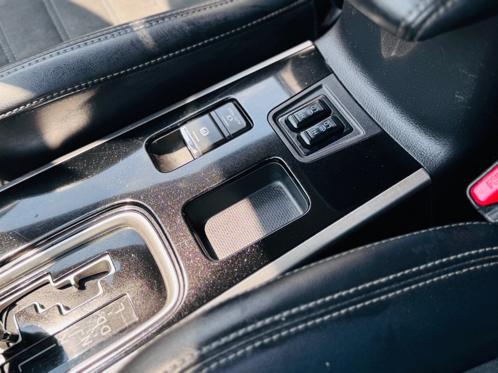 2019 Mitsubishi Outlander Image 38