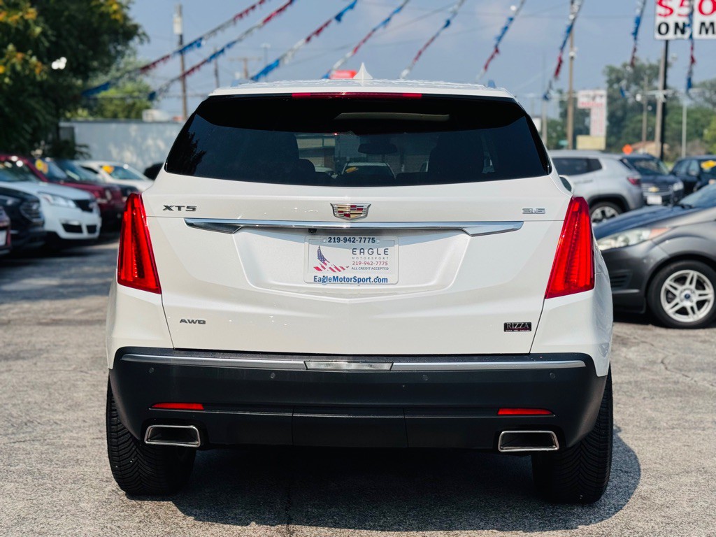 2017 Cadillac XT5 Image 8