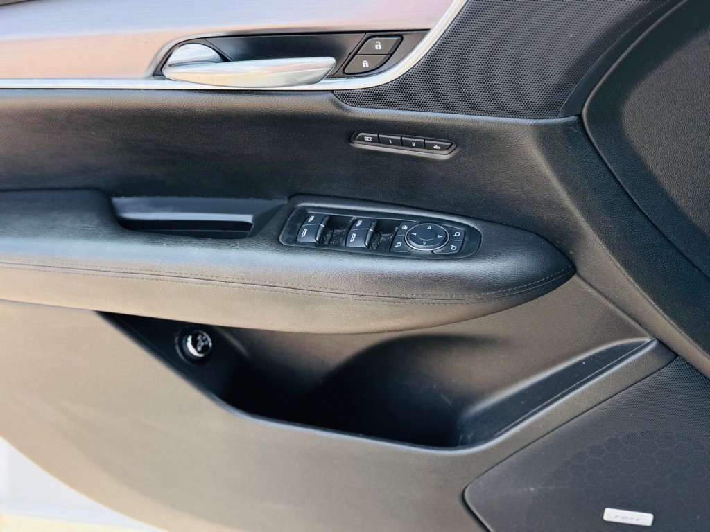 2017 Cadillac XT5 Image 17