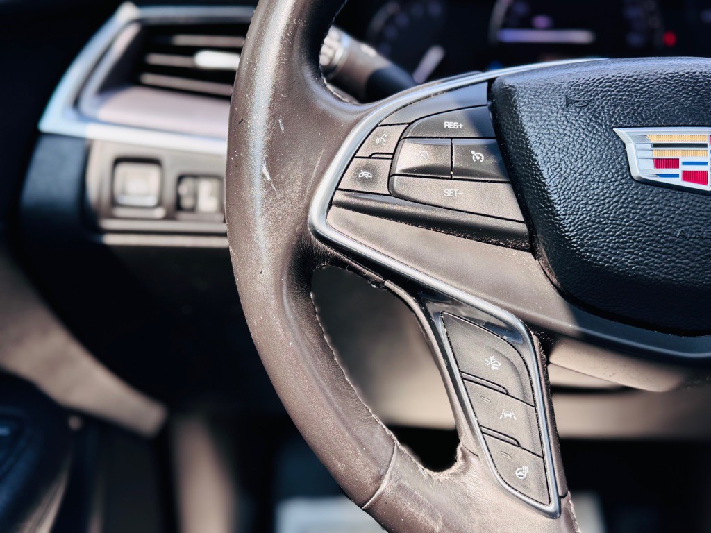 2017 Cadillac XT5 Image 39