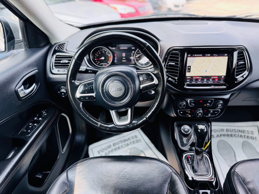 2018 Jeep Compass Image 27