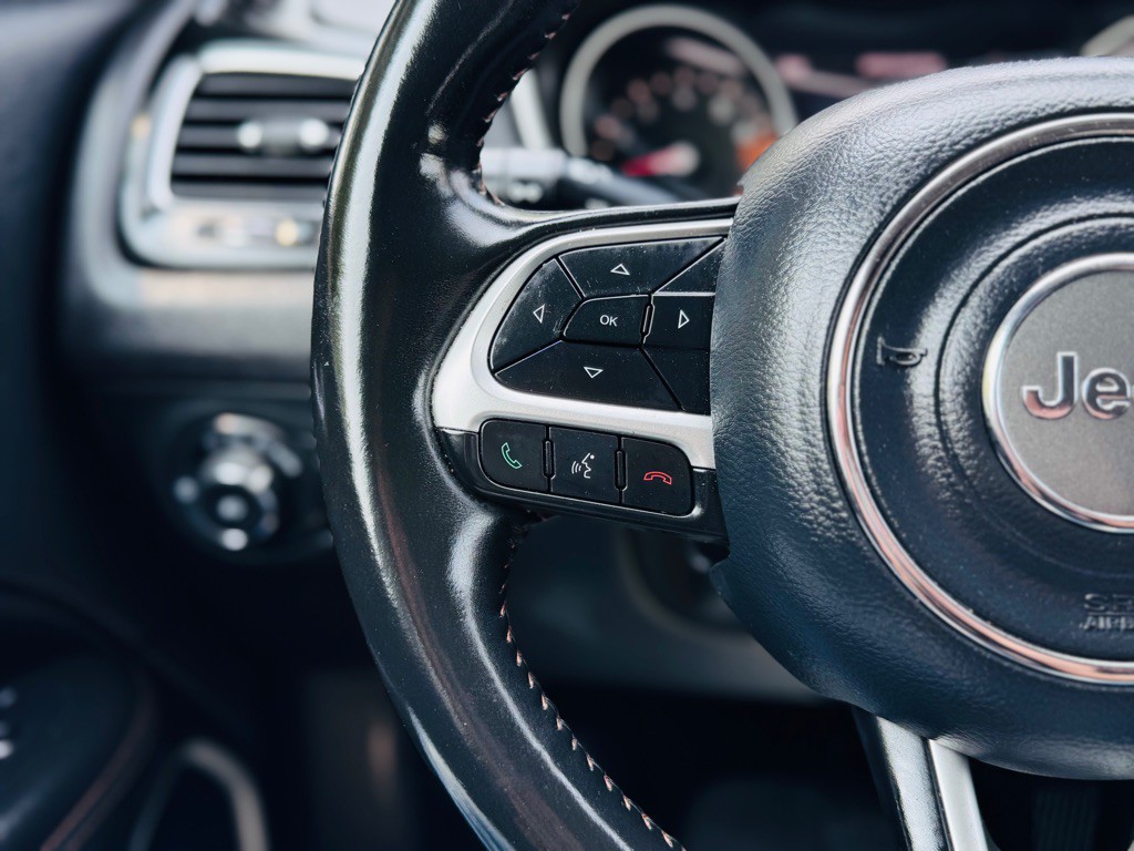 2018 Jeep Compass Image 30