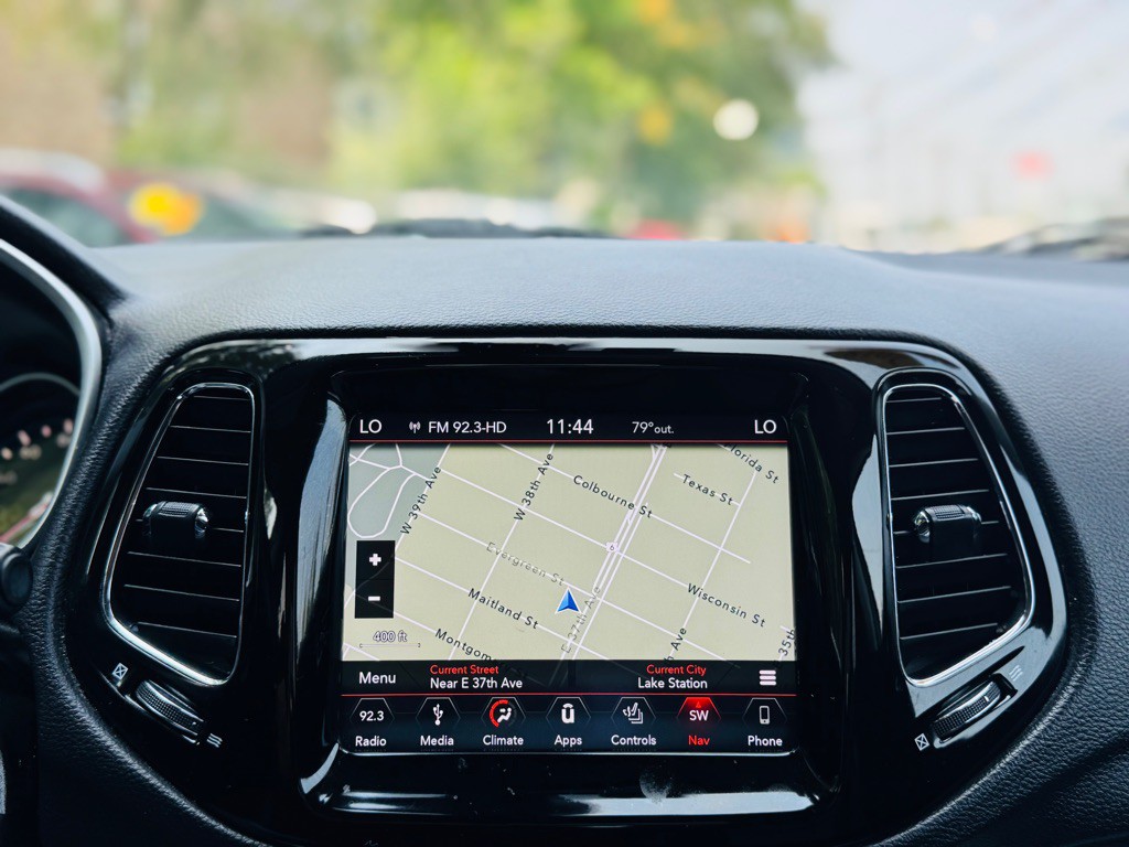 2018 Jeep Compass Image 33