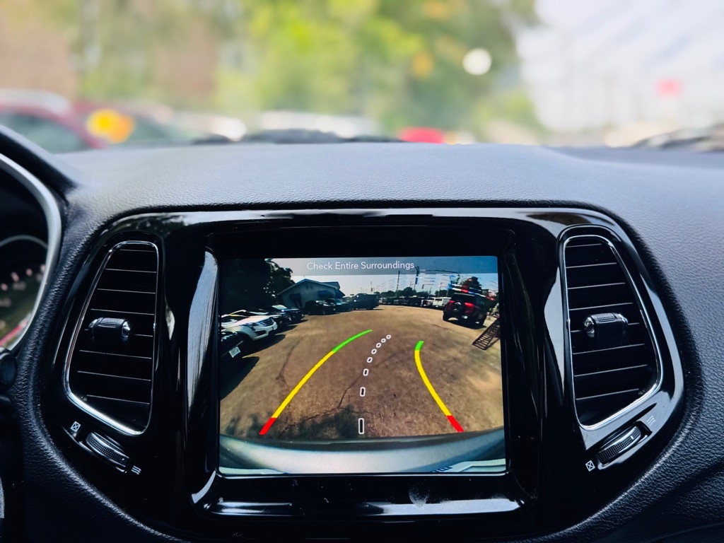 2018 Jeep Compass Image 34