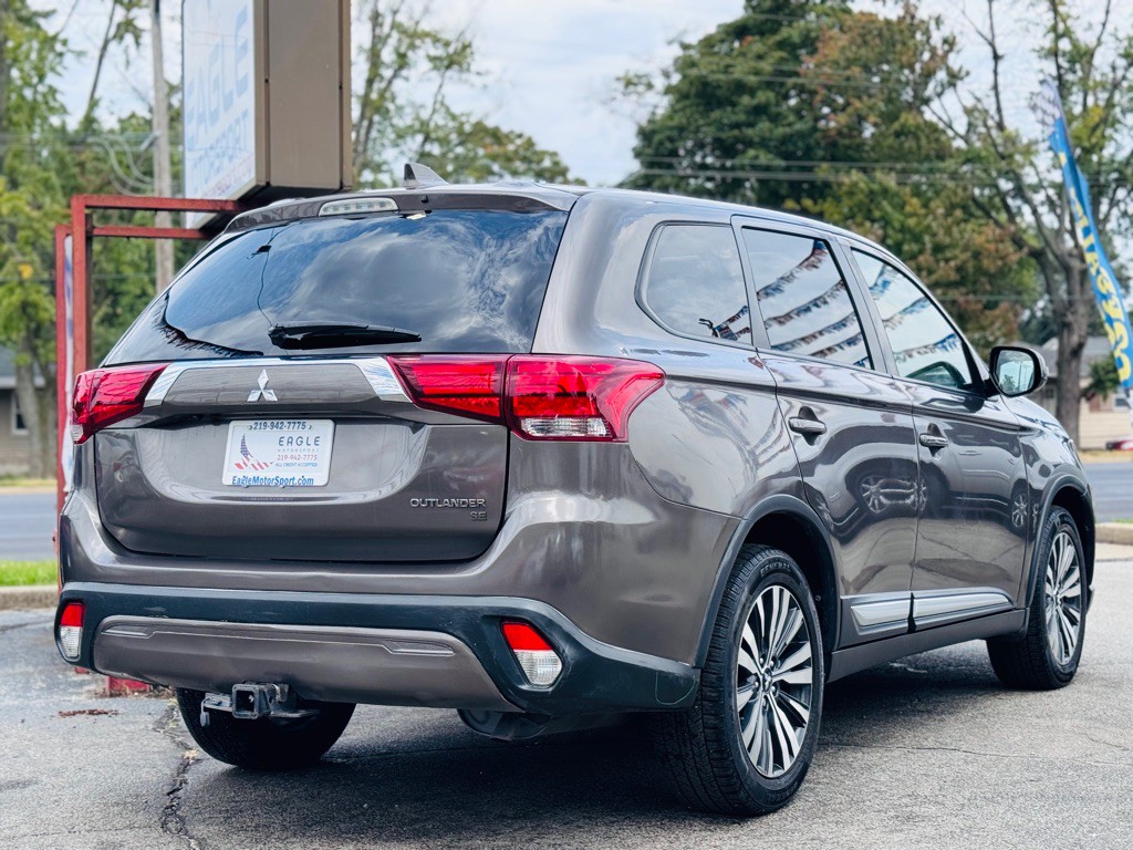 2019 Mitsubishi Outlander Image 7