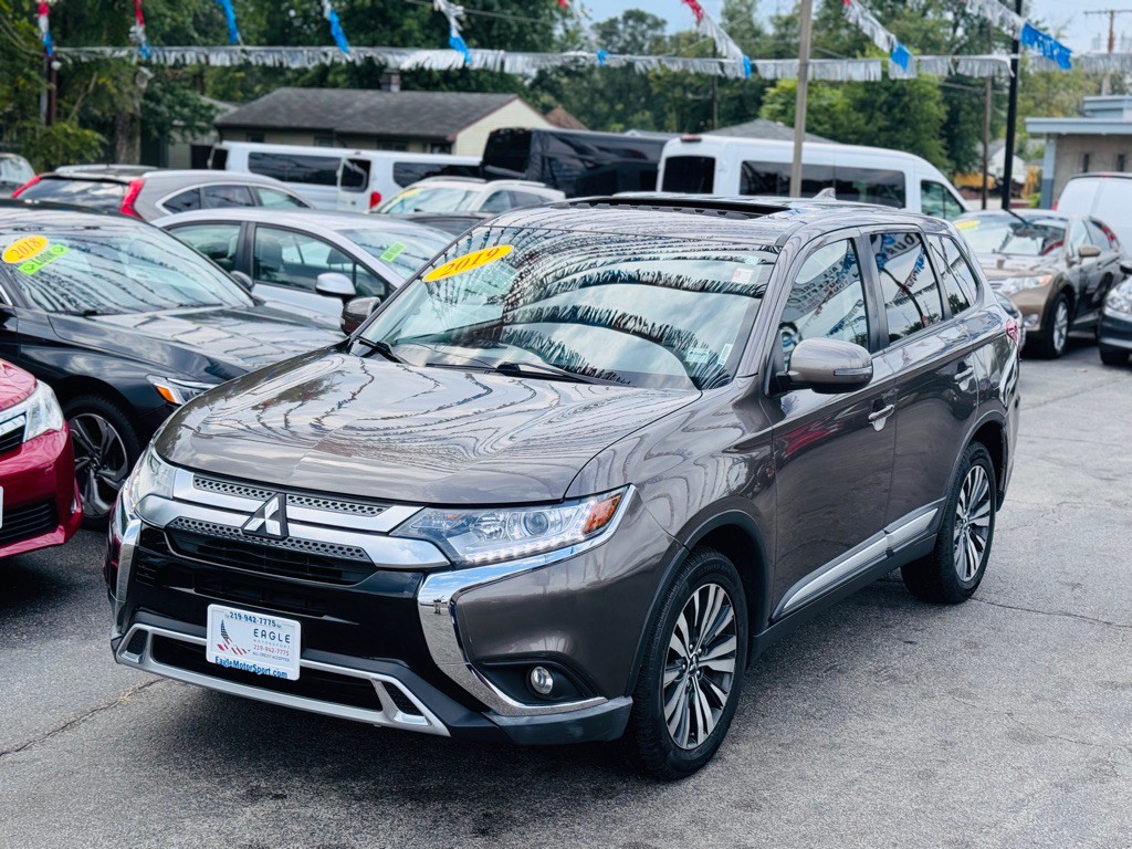 2019 Mitsubishi Outlander Image 11