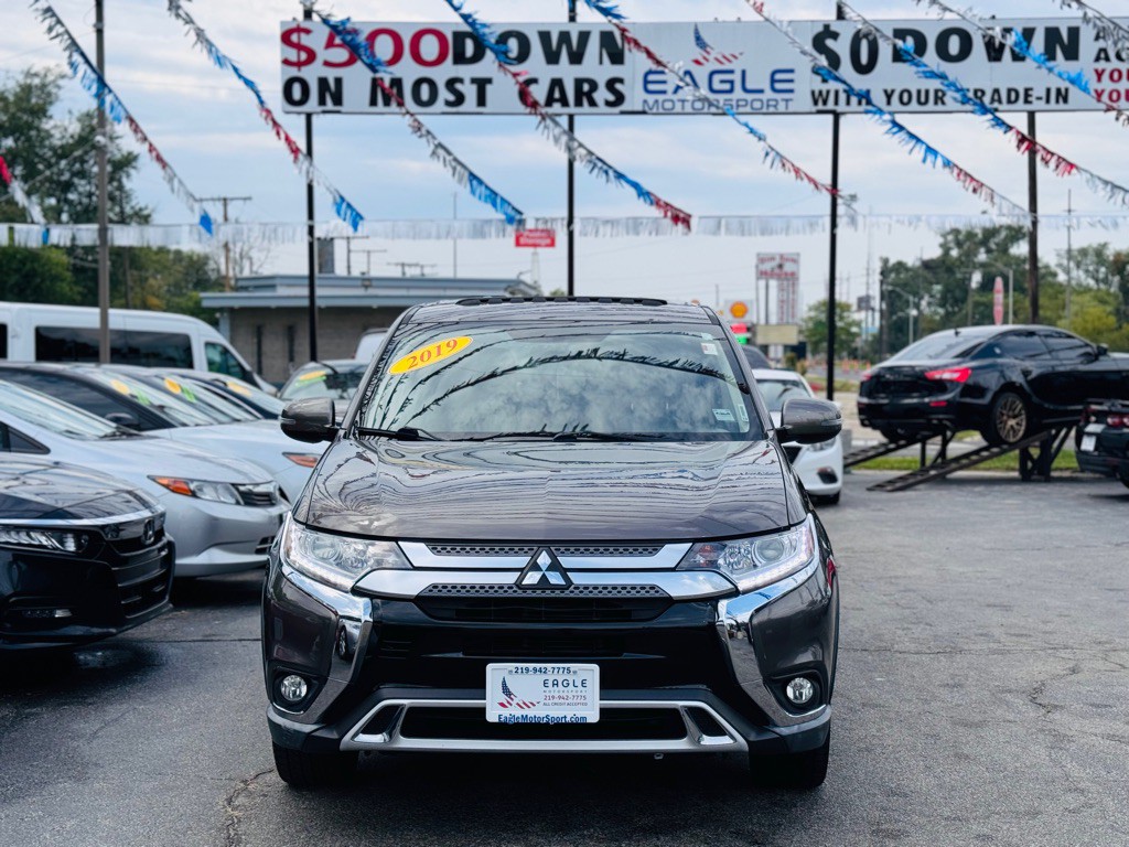 2019 Mitsubishi Outlander Image 13