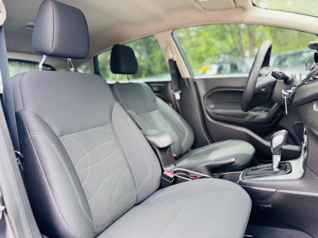 2018 Ford Fiesta Image 20