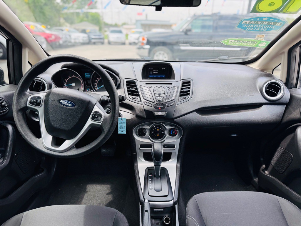 2018 Ford Fiesta Image 21