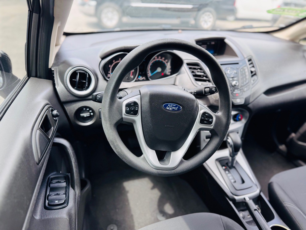2018 Ford Fiesta Image 22