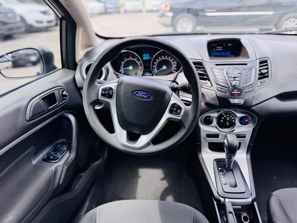 2018 Ford Fiesta Image 23