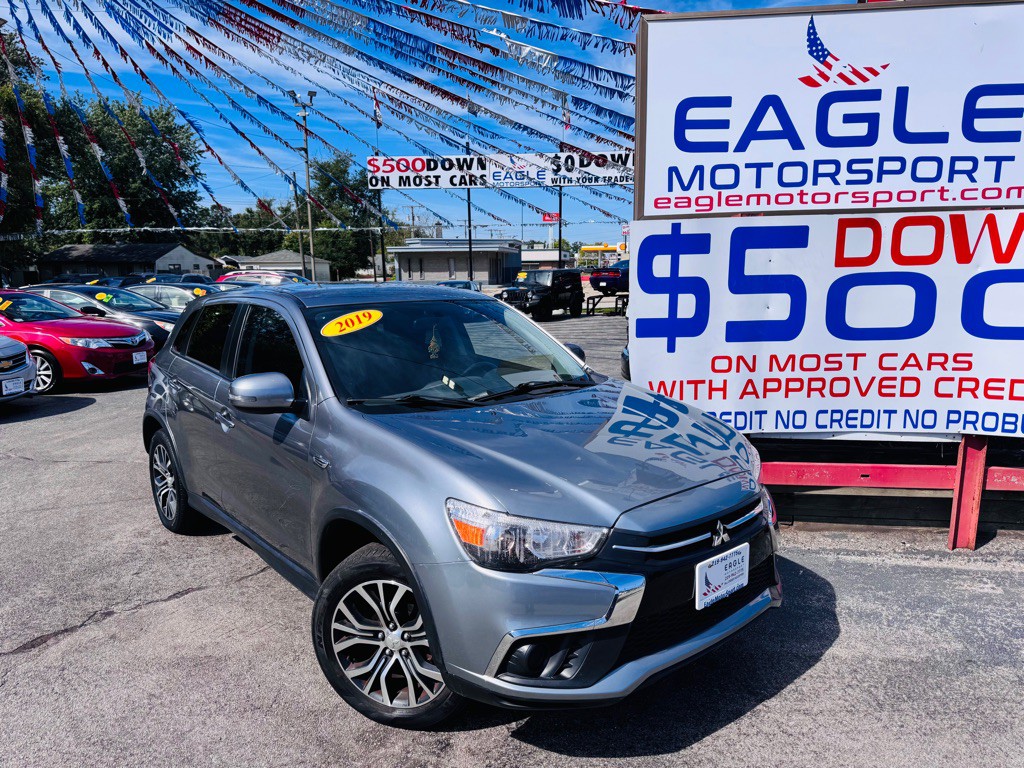 2019 Mitsubishi Outlander Image 3