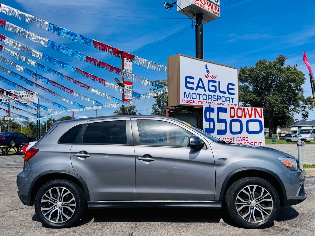 2019 Mitsubishi Outlander Image 6