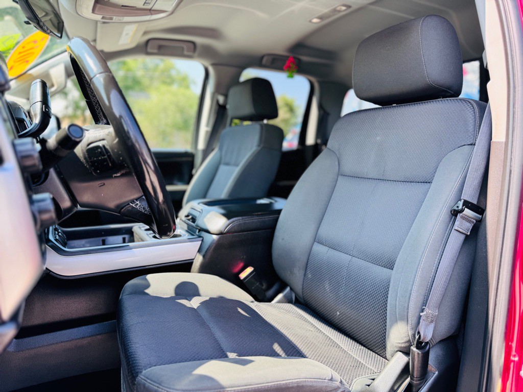 2015 Chevrolet Silverado 1500 Image 22