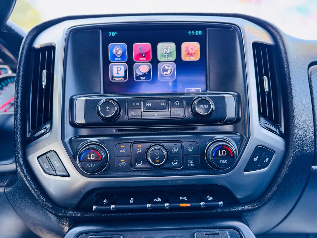 2015 Chevrolet Silverado 1500 Image 38