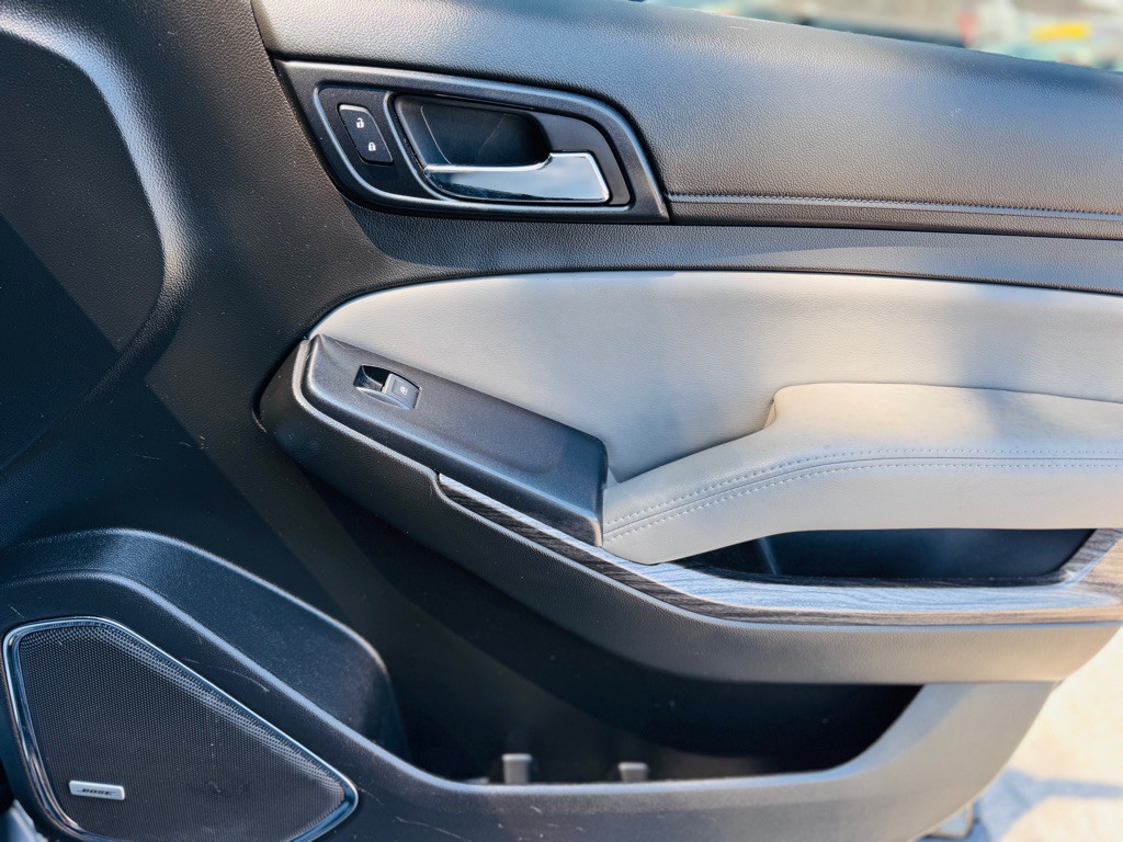 2018 Chevrolet Suburban Image 24