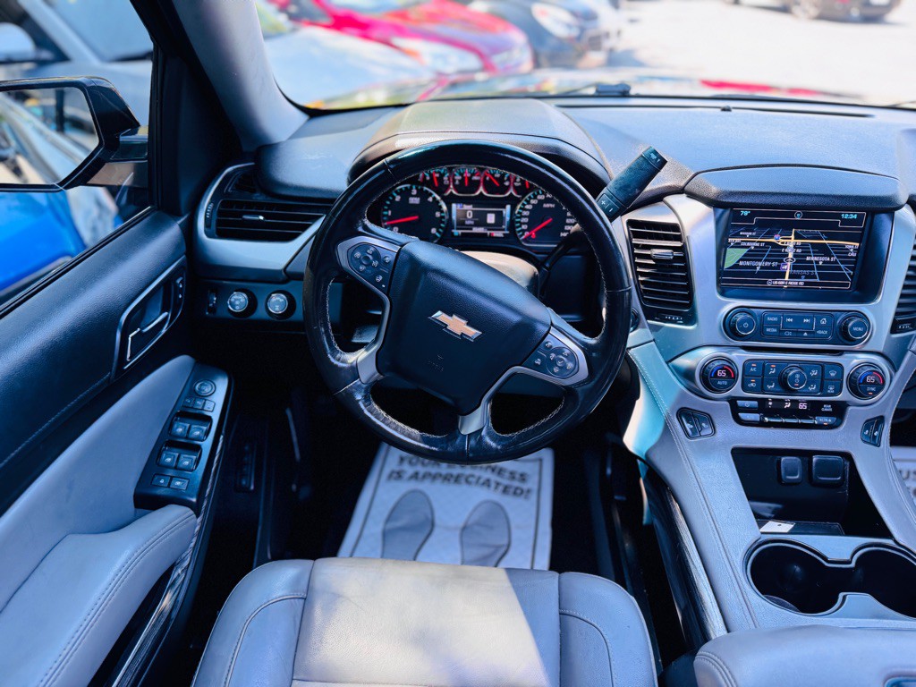 2018 Chevrolet Suburban Image 40