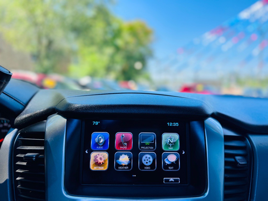2018 Chevrolet Suburban Image 50