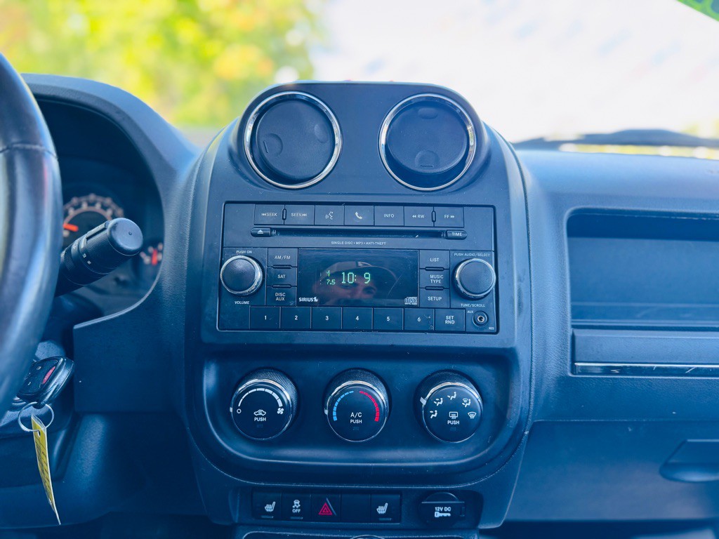2014 Jeep Patriot Image 31