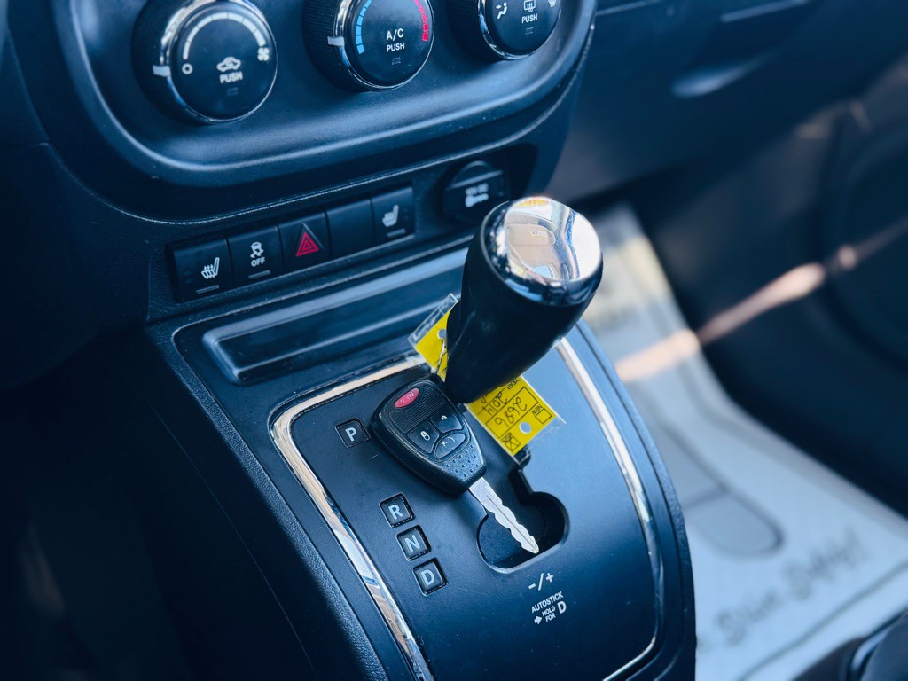 2014 Jeep Patriot Image 32