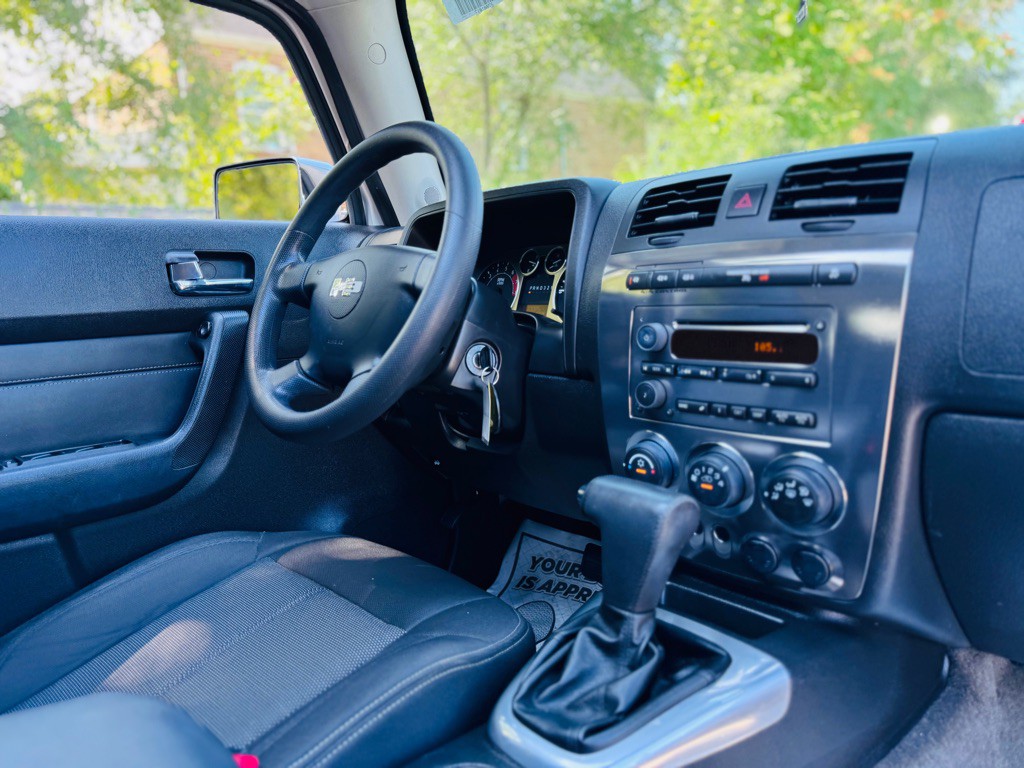 2007 HUMMER H3 Image 21