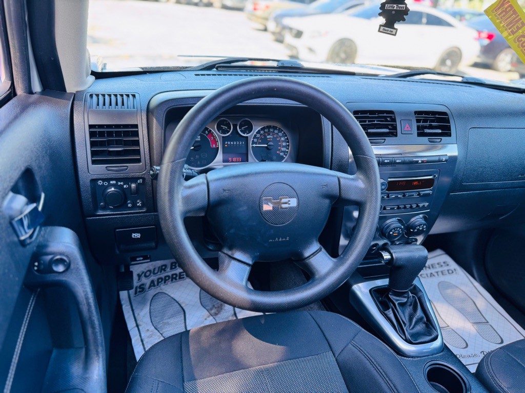 2007 HUMMER H3 Image 25
