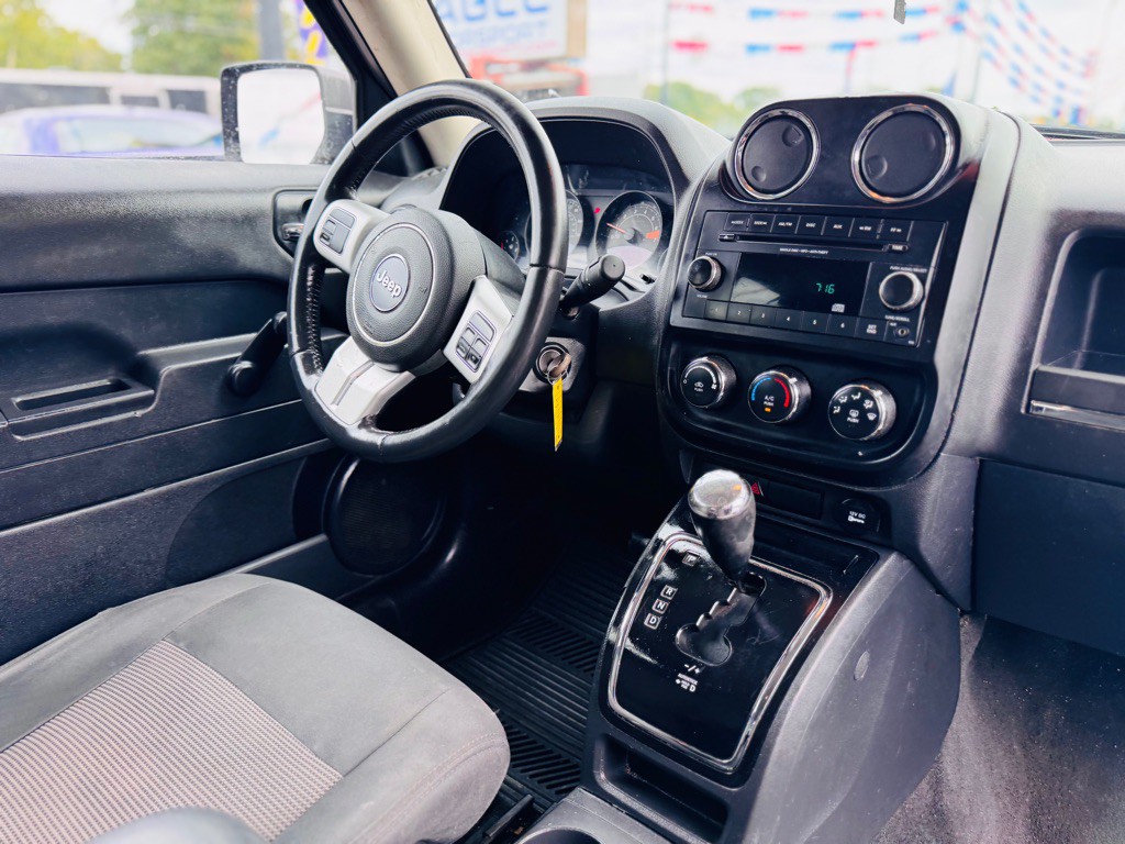 2015 Jeep Patriot Image 17