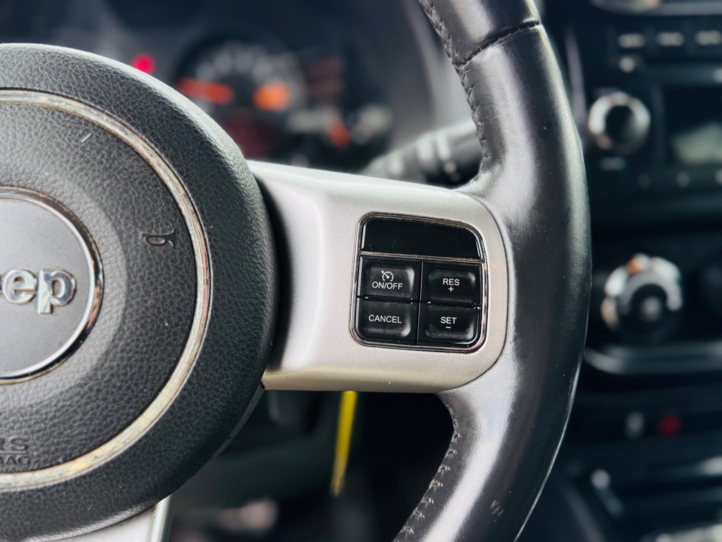 2015 Jeep Patriot Image 25