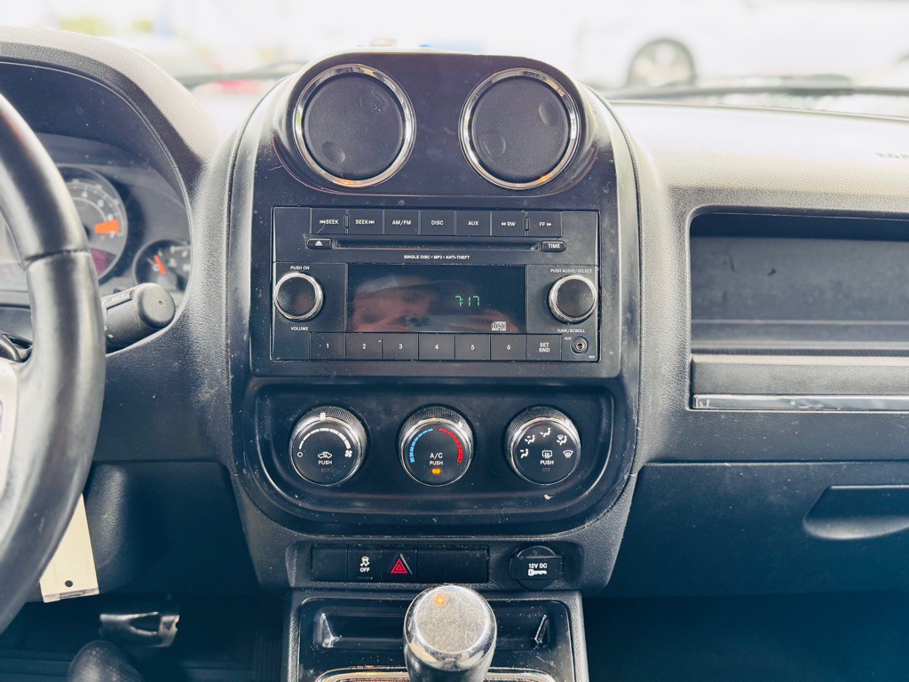 2015 Jeep Patriot Image 26