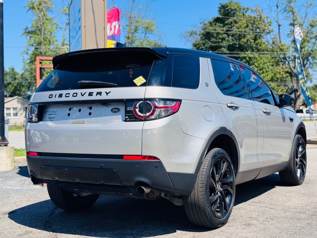 2017 Land Rover Discovery Sport Image 7