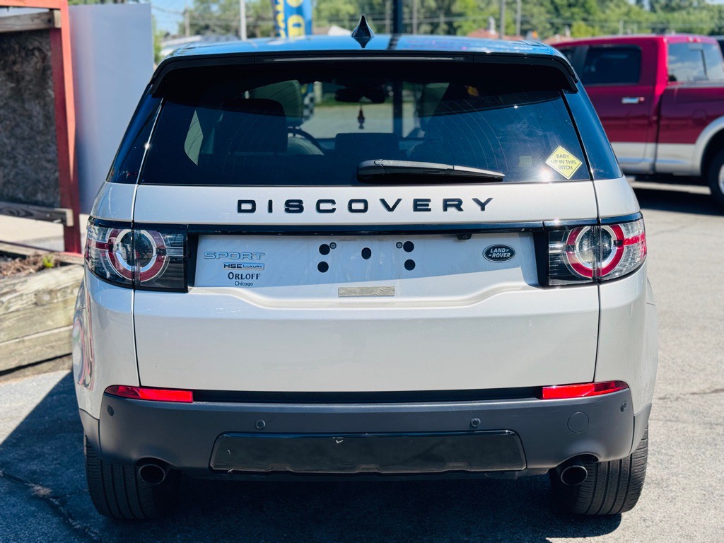 2017 Land Rover Discovery Sport Image 8