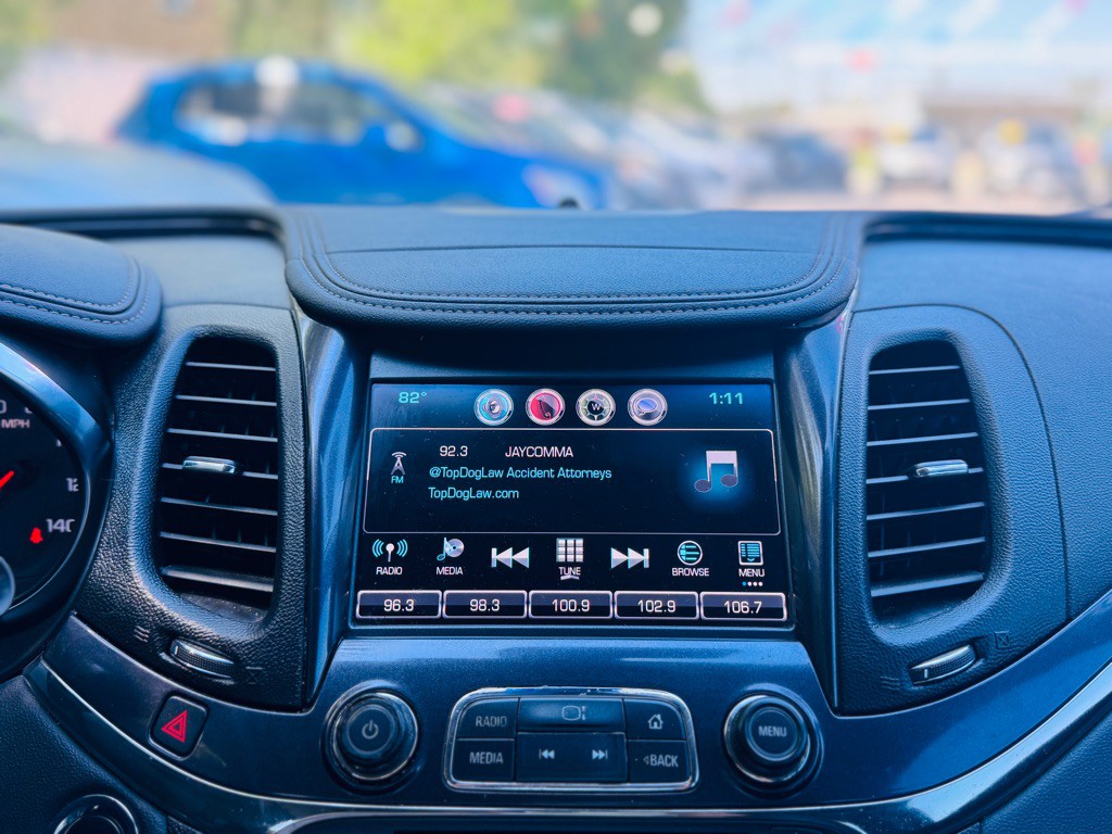 2016 Chevrolet Impala Image 40