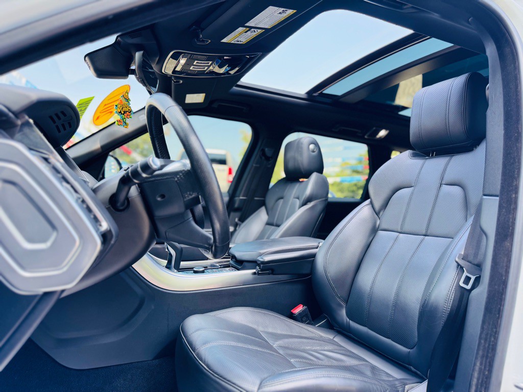 2017 Land Rover Range Rover Sport Image 31