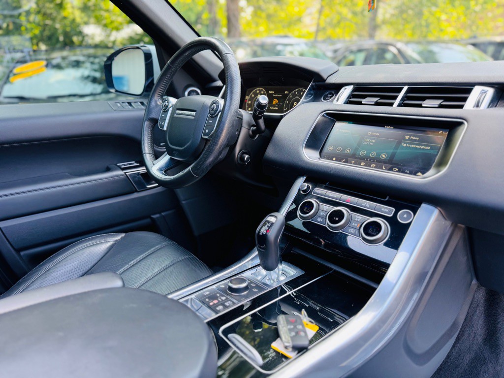 2017 Land Rover Range Rover Sport Image 36
