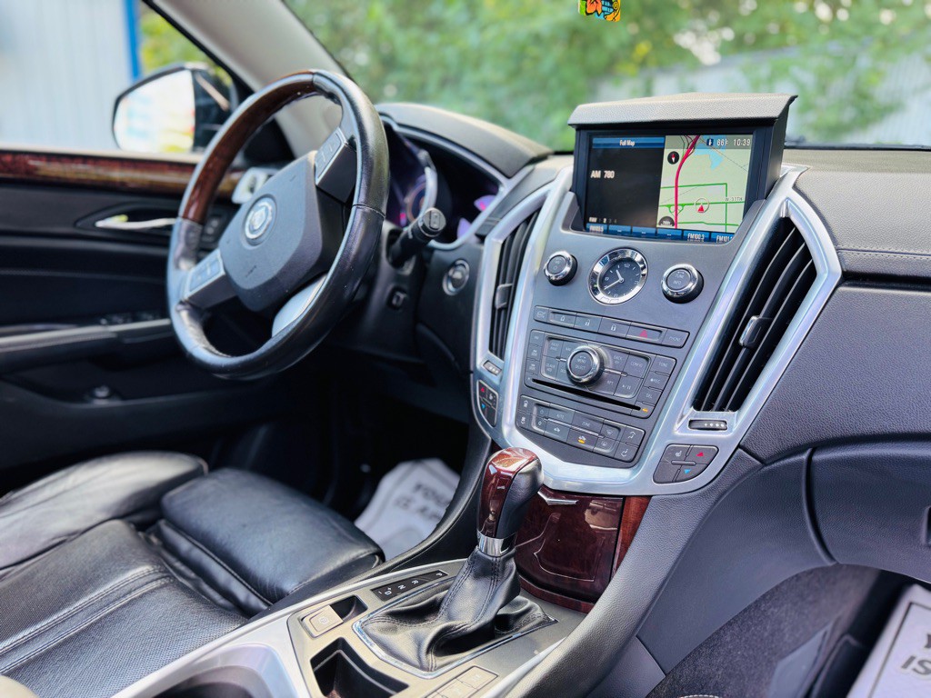 2012 Cadillac SRX Image 19