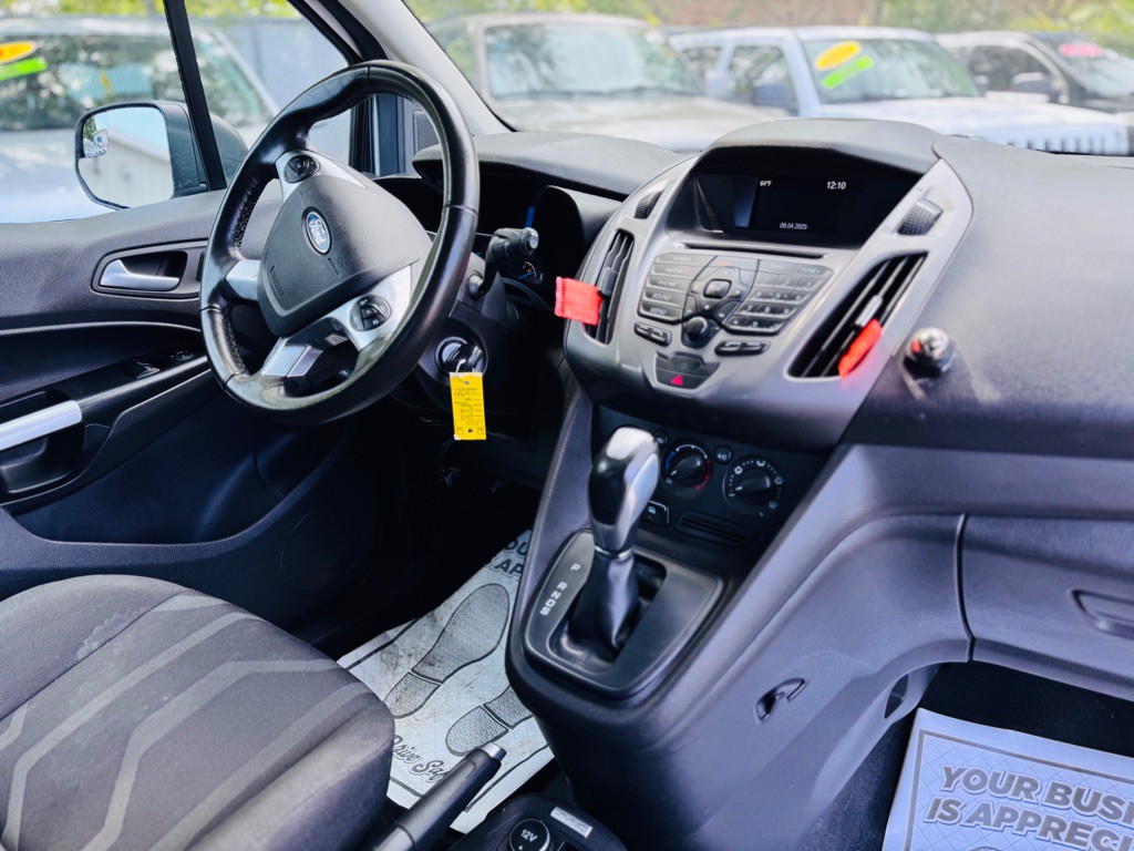 2017 Ford Transit Connect Image 19