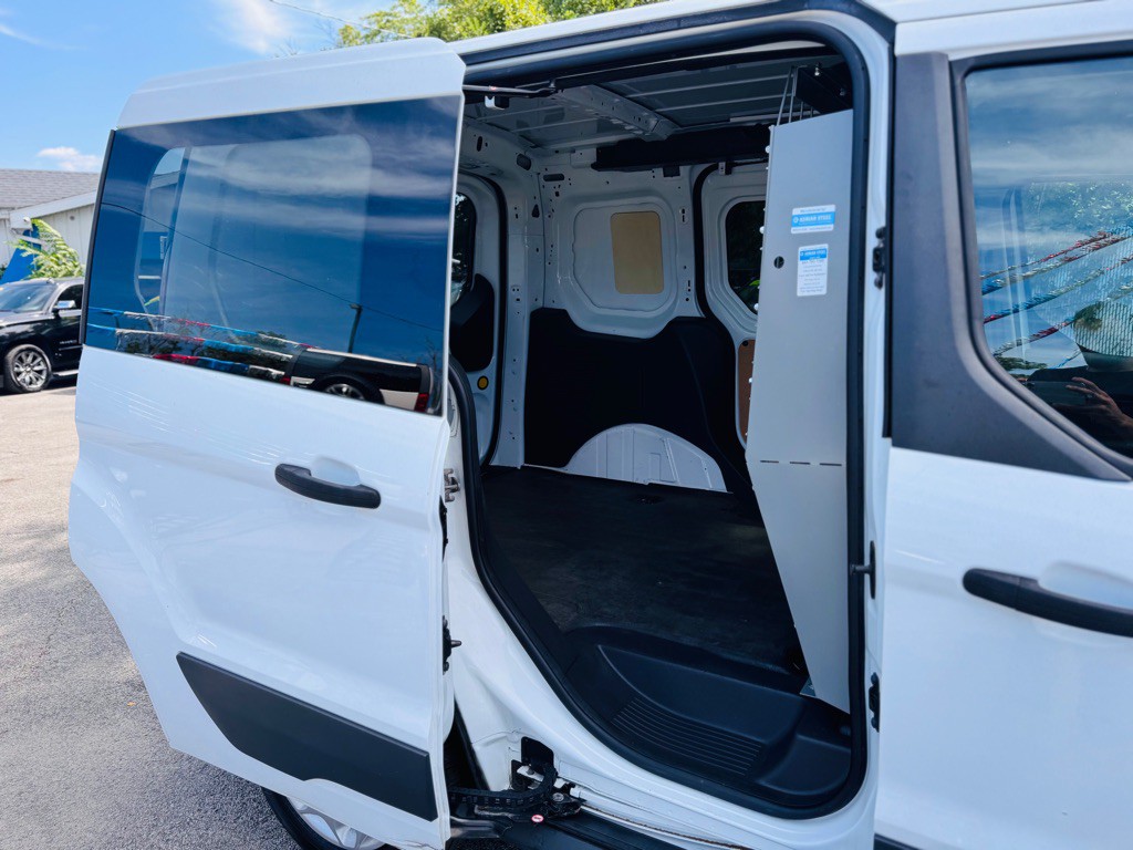 2017 Ford Transit Connect Image 21