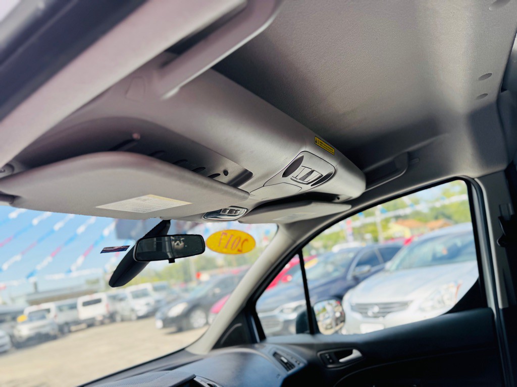 2017 Ford Transit Connect Image 34